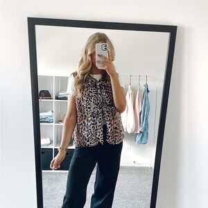 Leopard Print Sleeveless Bow Top